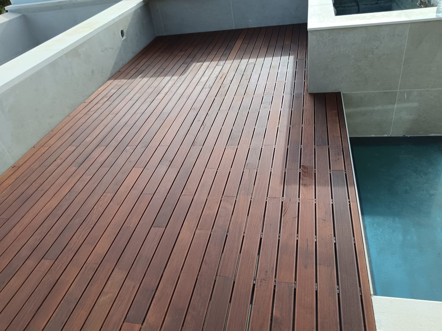 Deck ripas